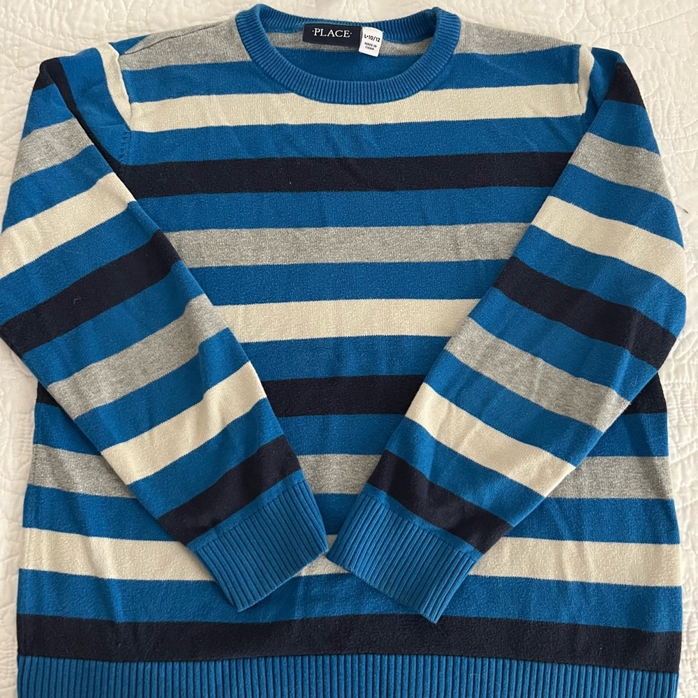 Child’s Place boys sweater L-10/12
